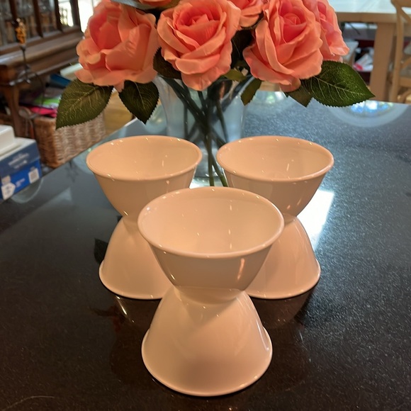 Small Bowl Winter Frost White (Corelle) by Corning - (6 Total) - Picture 9 of 10